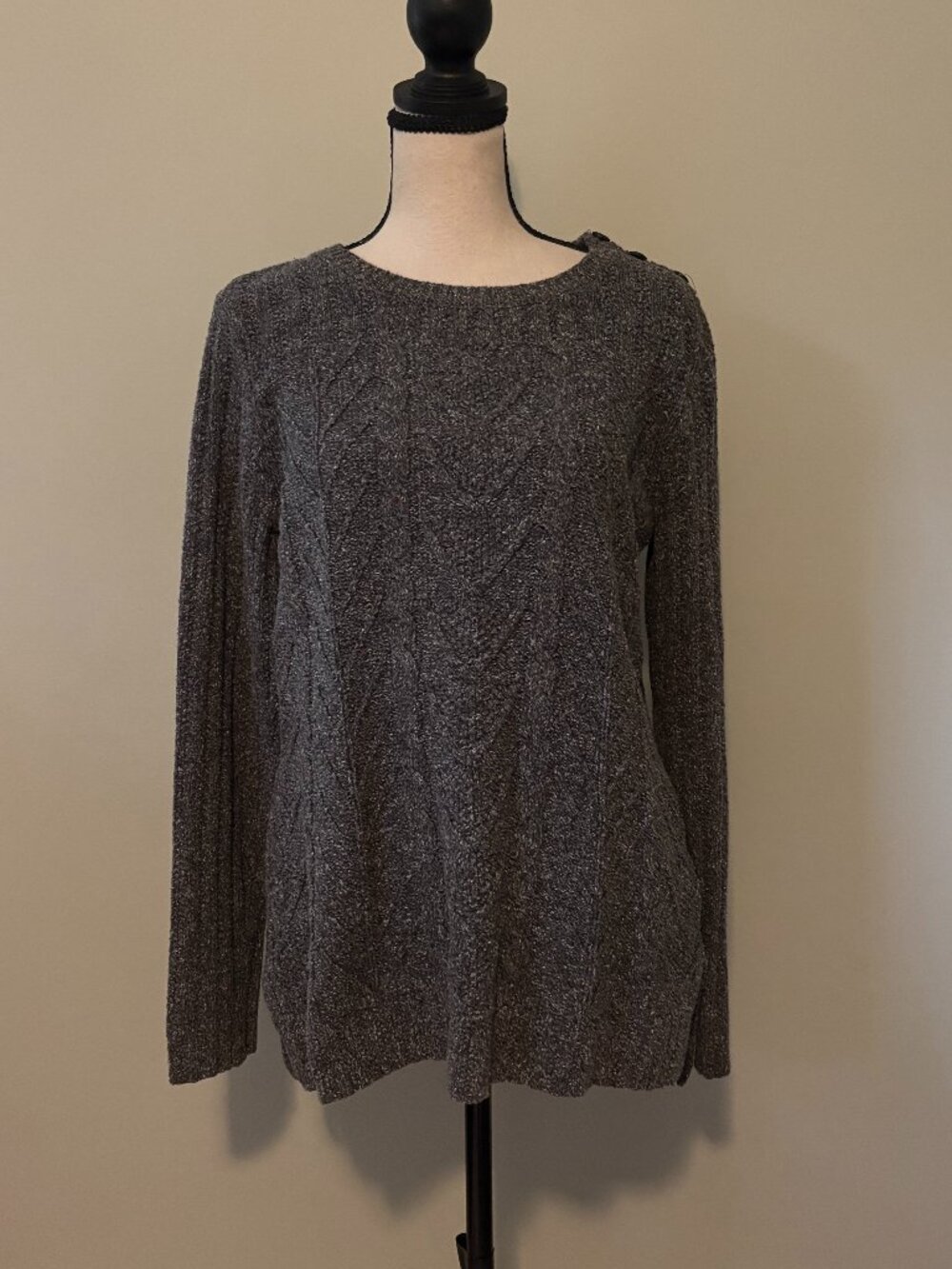 Ruff Hewn Gray Cable Knit Sweater Button Shoulder M Like New